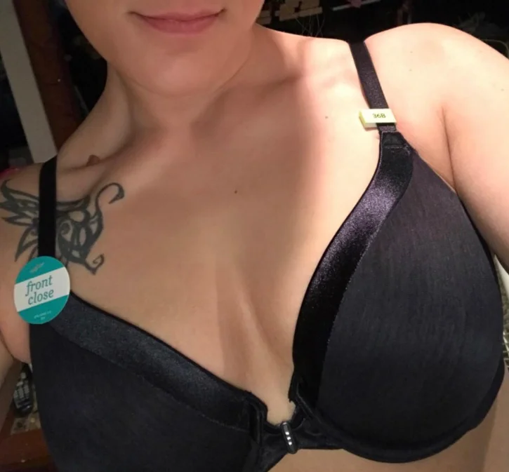 Vanity Fair Illumination Front Closure Bra